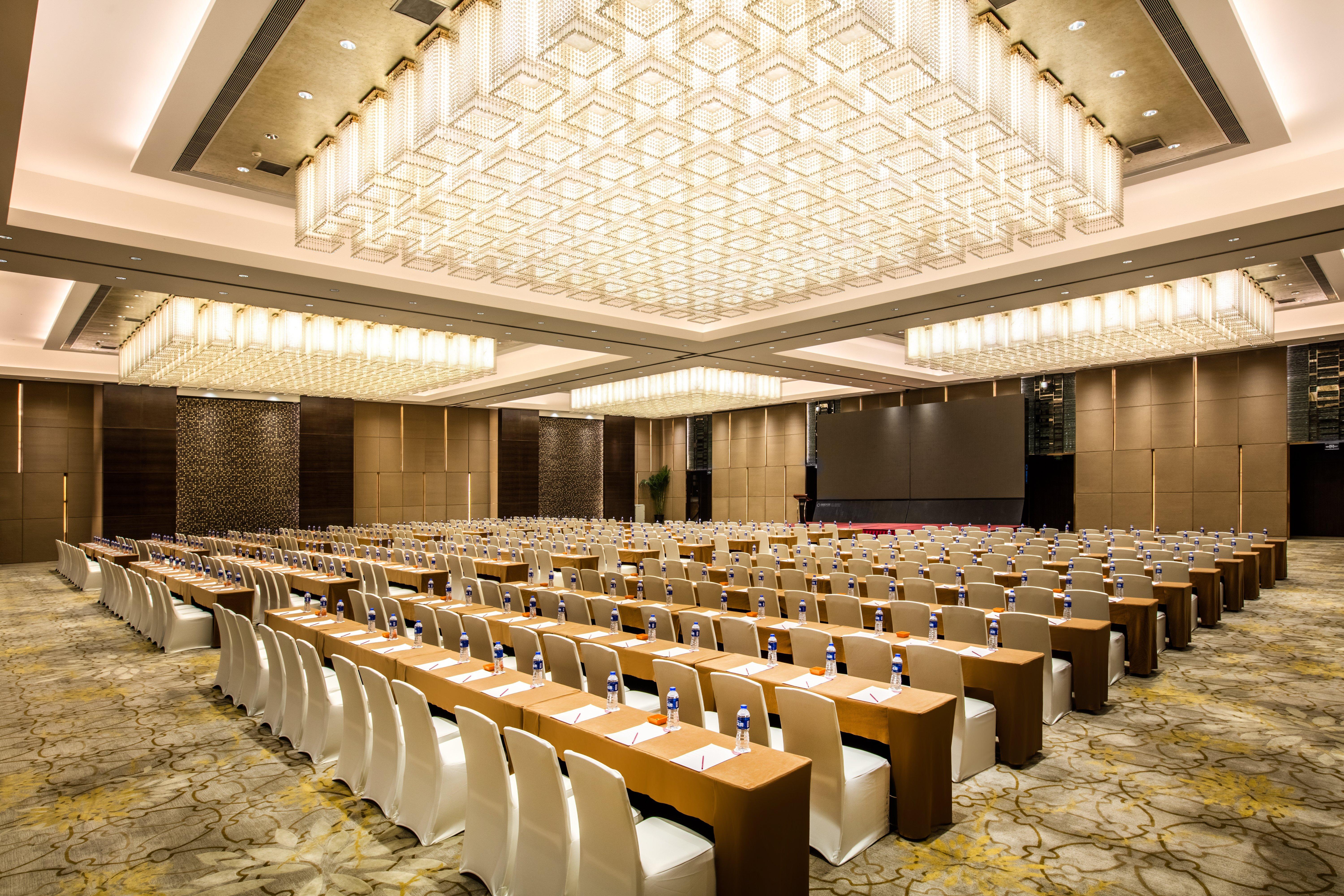 Crowne Plaza Nanjing Jiangning By Ihg Hotel Екстериор снимка